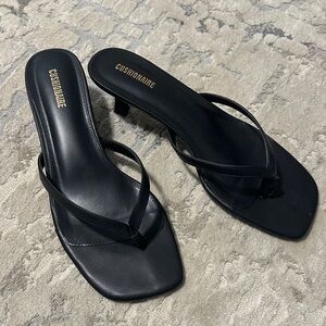 Cushionaire Black Women's Heeled Sandals